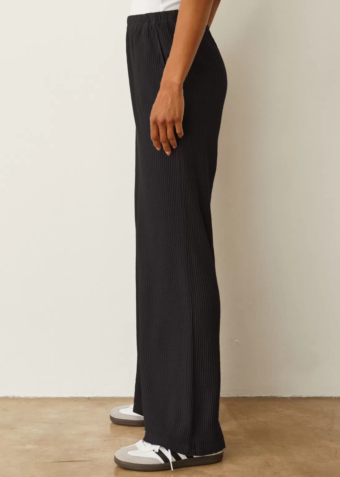 MONROW Sweats*Baby Thermal Wide Leg Pant BLACK