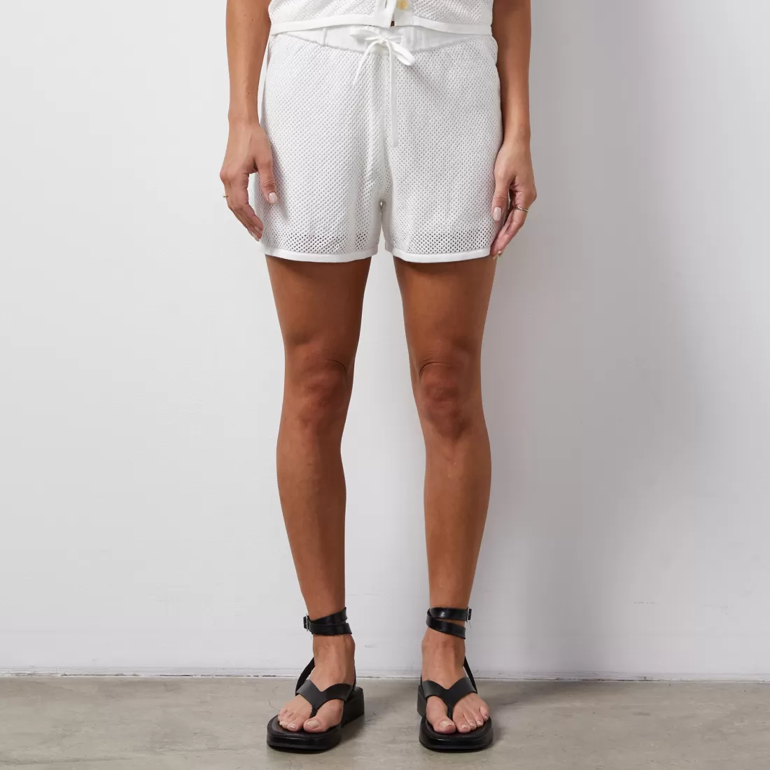 MONROW Shorts*Cotton Mesh Short IVORY