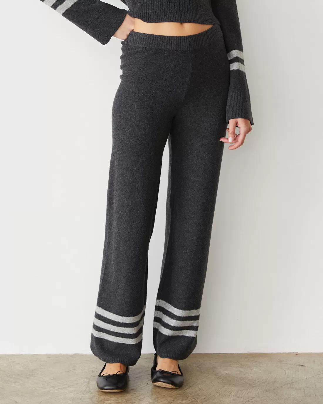 MONROW Sets | Sweats*Plush Stripe Straight Leg Sweat FADEDBLACK