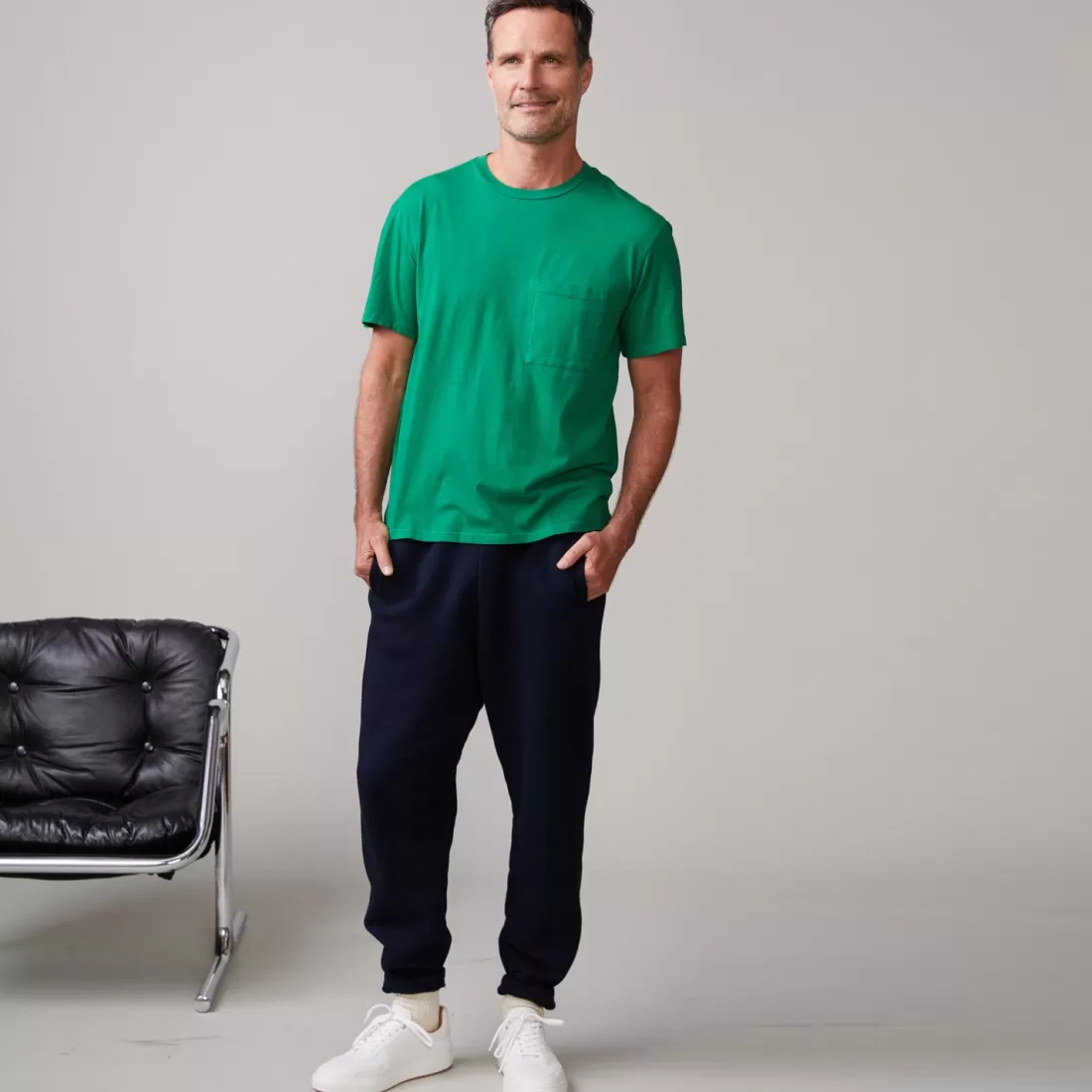 MONROW Men's Tops*Relaxed Pocket Crew DUSTYKELLY