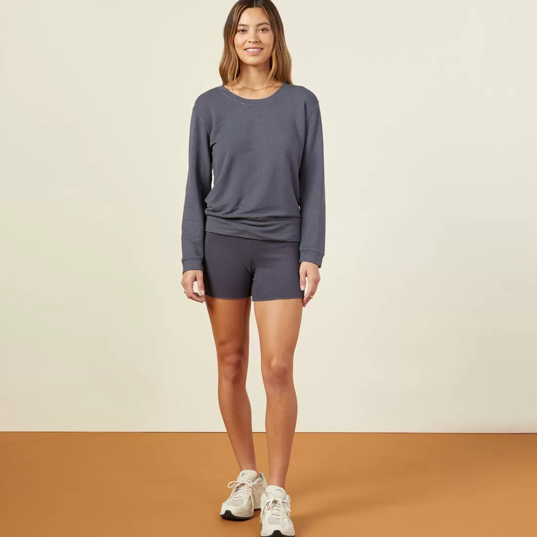 MONROW Supersoft | Sets*Supersoft Crew Neck Sweater - Vintage Black VINTAGEBLACK