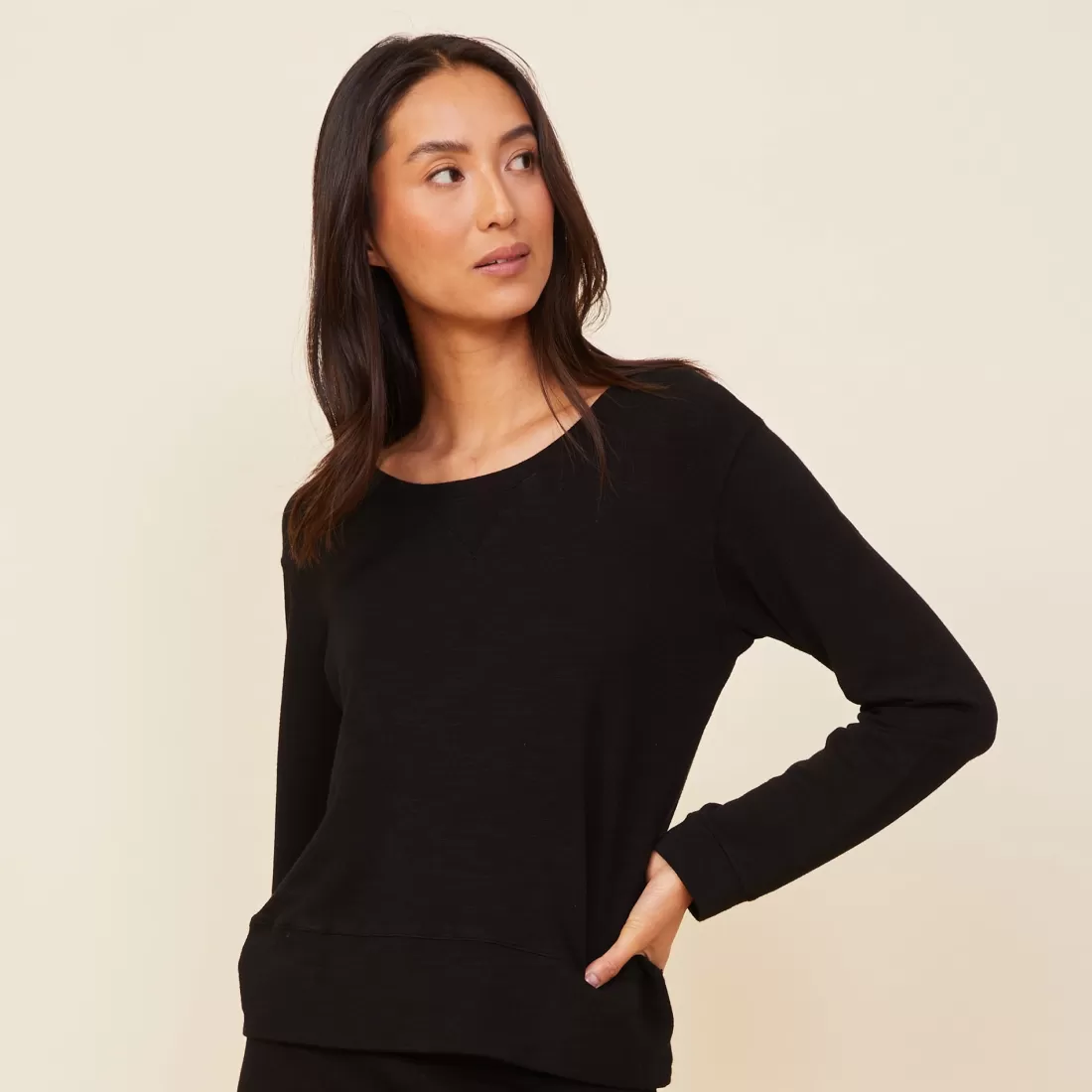 MONROW Supersoft | Sweatshirts*Supersoft Crew Neck Sweatshirt - Color BLACK