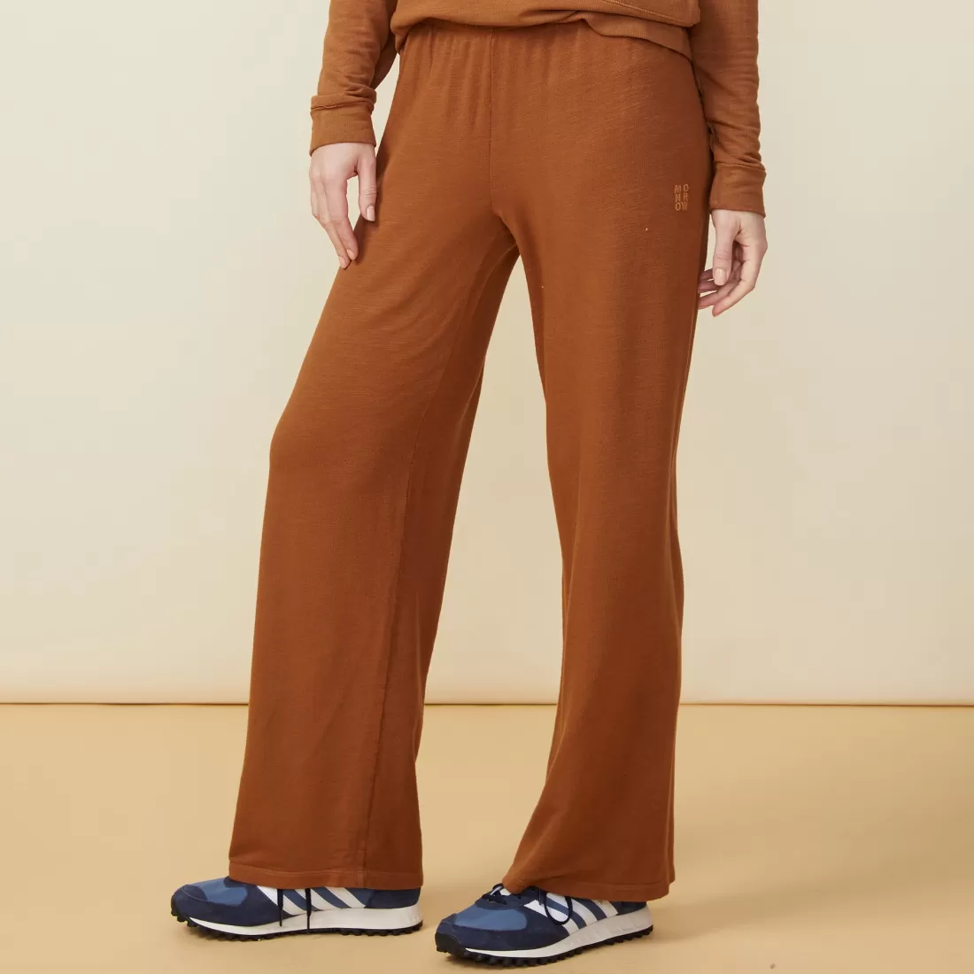 MONROW Supersoft | Sweats*Supersoft Crop Straight Leg Sweat BROWNSUGAR