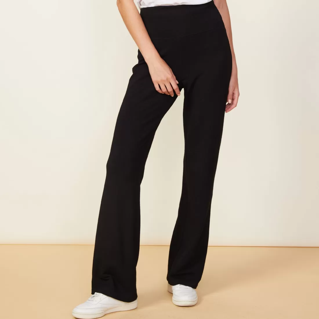 MONROW Supersoft | Sweats*Supersoft Flare Pant BLACK