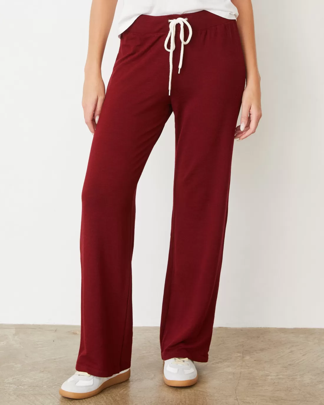 MONROW Supersoft | Sets*Supersoft Straight Leg Vintage Sweat RUBY