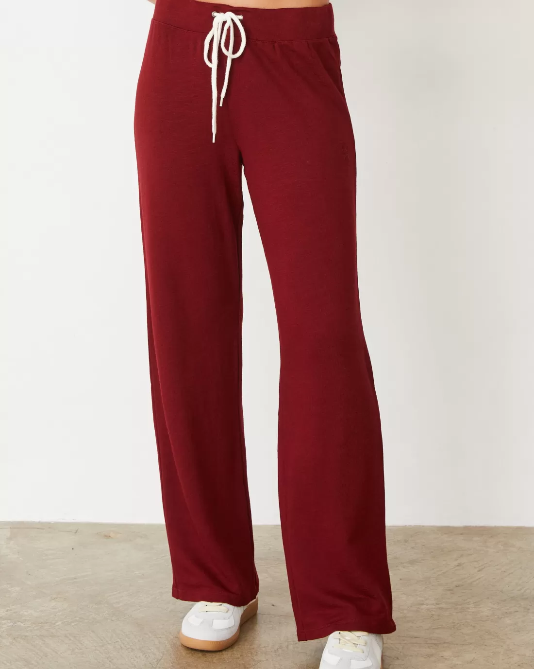 MONROW Supersoft | Sets*Supersoft Straight Leg Vintage Sweat RUBY
