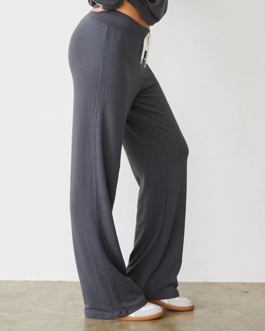 MONROW Supersoft | Sweats*Supersoft Straight Leg Vintage Sweat VINTAGEBLACK