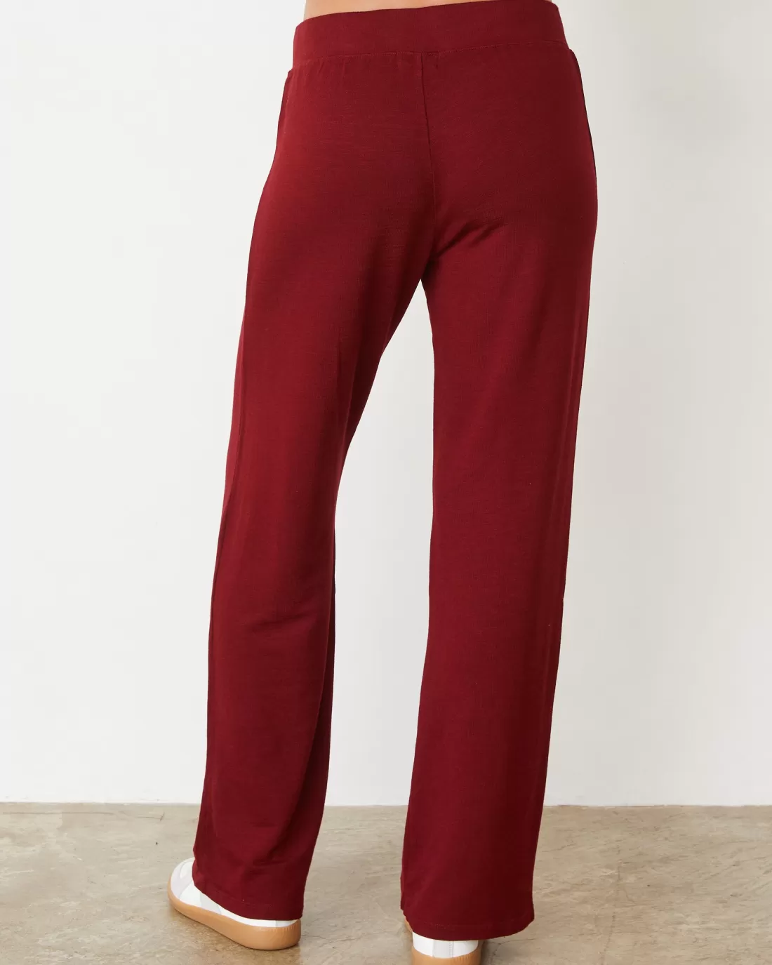 MONROW Supersoft | Sets*Supersoft Straight Leg Vintage Sweat RUBY